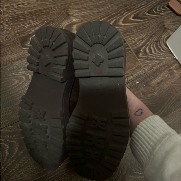 Sam Edelman Brown Loafers with Gold Accent - Picture 2 of 3